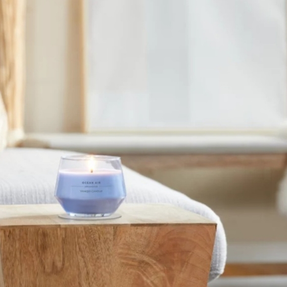 Yankee Candle Studio Collection 10oz - Picture 2 of 4